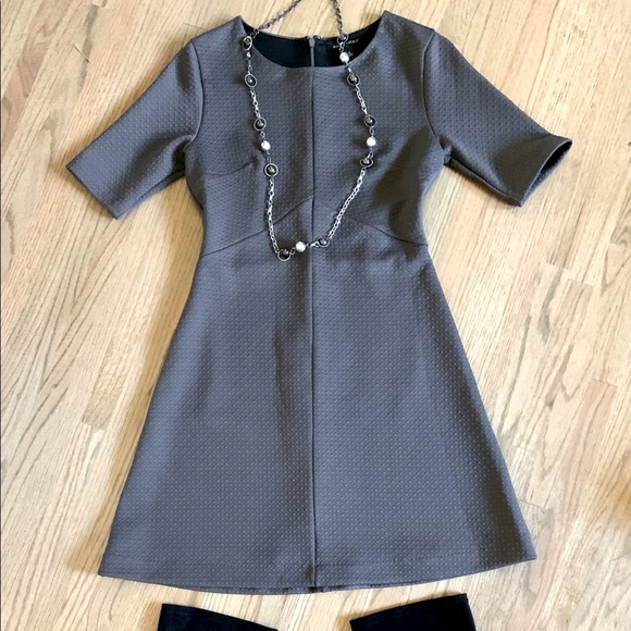 Banana Republic Dresses & Skirts - BANANA REPUBLIC gray textured dress